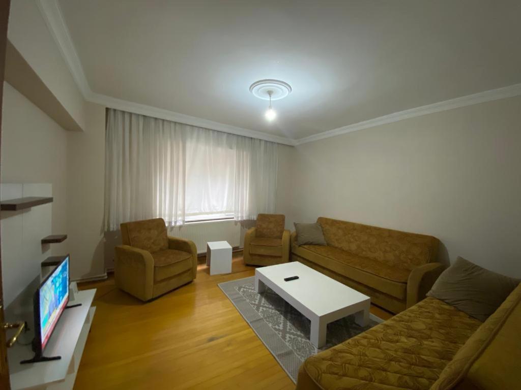 2 Bedrooms Central Area Located Appartment 2 Floor İstanbul Dış mekan fotoğraf